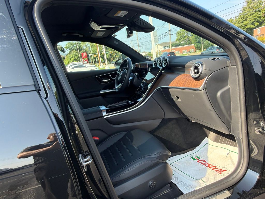 mercedes-benz glc coupe 2025 W1NKJ4HB7SF241243 image mercedes-benz glc coupe 2025 W1NKJ4HB7SF241243 image